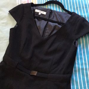 Evan-Picone fit flare cap sleeve black dress